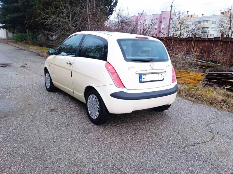 Lancia Ypsilon 1.3 Myltijet , снимка 2 - Автомобили и джипове - 48732483