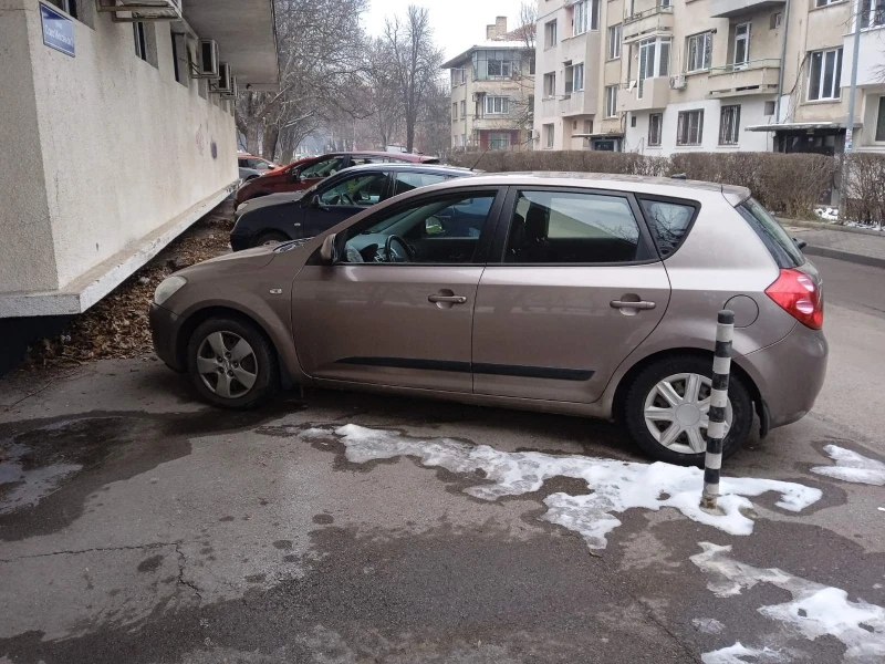 Kia Ceed, снимка 5 - Автомобили и джипове - 48759872