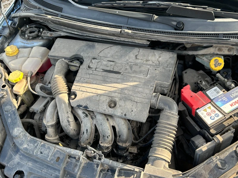 Mazda 2, снимка 11 - Автомобили и джипове - 53204475