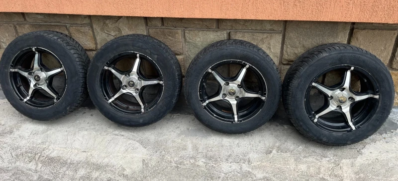 Mazda 2, снимка 12 - Автомобили и джипове - 53204475