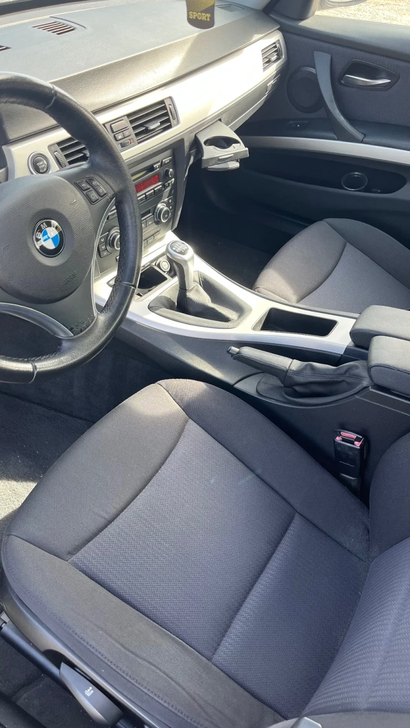 BMW 318, снимка 14 - Автомобили и джипове - 53215542