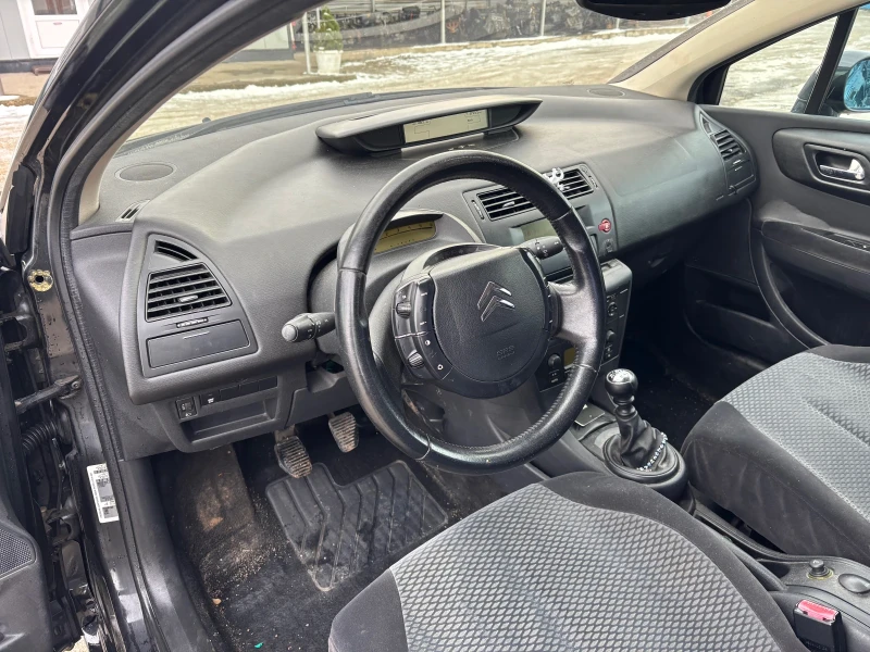 Citroen C4 2.0HDI 136 кс-6 скорости!, снимка 9 - Автомобили и джипове - 53370721
