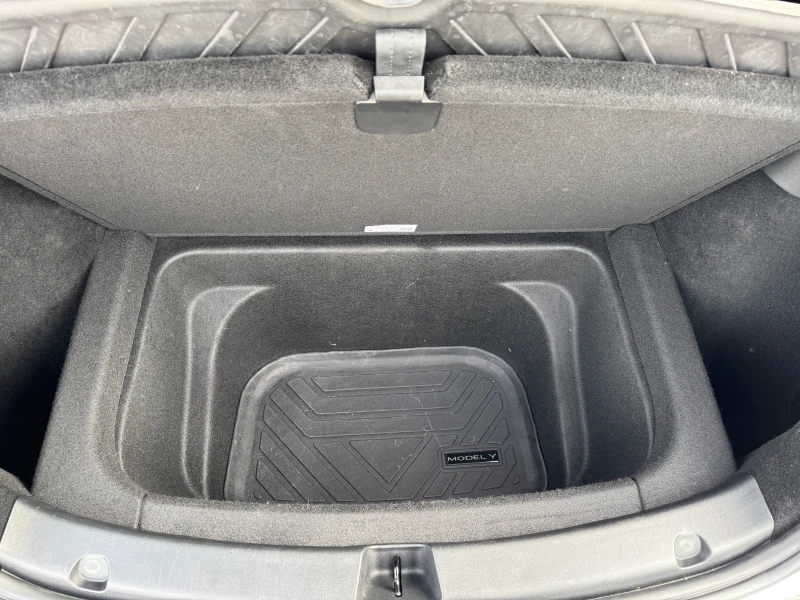 Tesla Model Y Long Range AWD Гаранция Парктроници, снимка 10 - Автомобили и джипове - 53453226