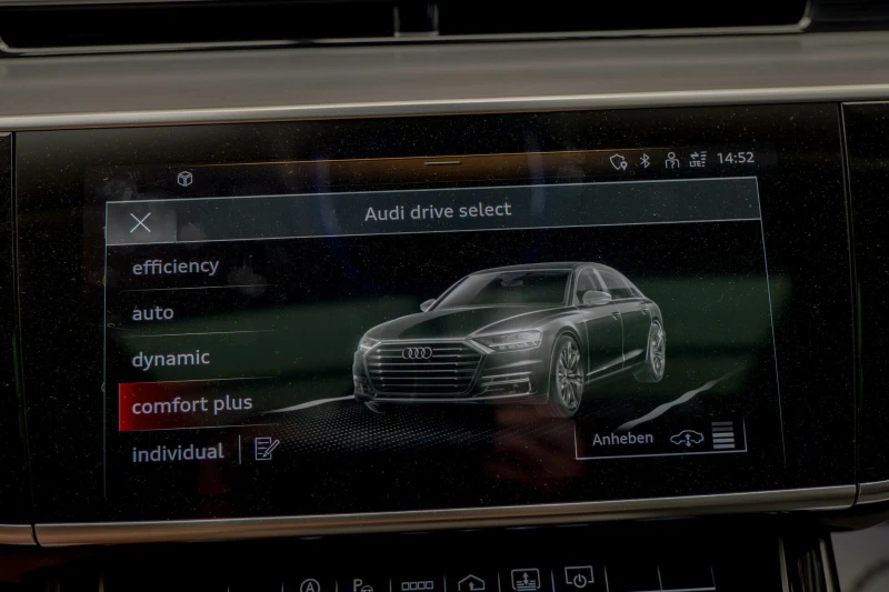 Audi S8 4.0TFSI/Bang&Olufsen/Керамика/Обдухване/Алкантар - 129900 лв. - 49123319 | Car24.bg