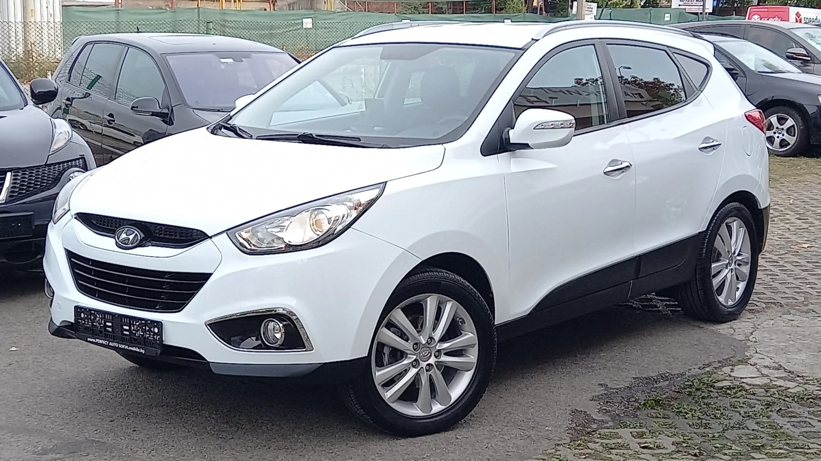 Hyundai IX35 FULL 4Х4 ИЗКЛЮЧИТЕЛН СЕРВИЗ КНИЖК ОБСЛУЖН ГАЗ МОЖЕ - изображение 2