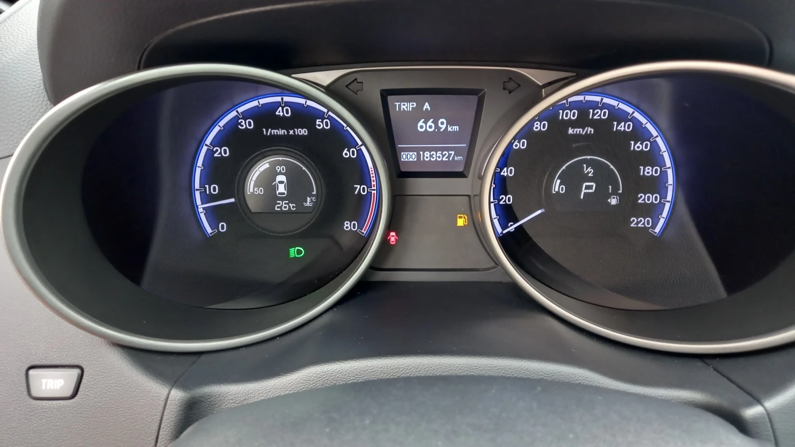 Hyundai IX35 FULL 44       | Mobile.bg   13