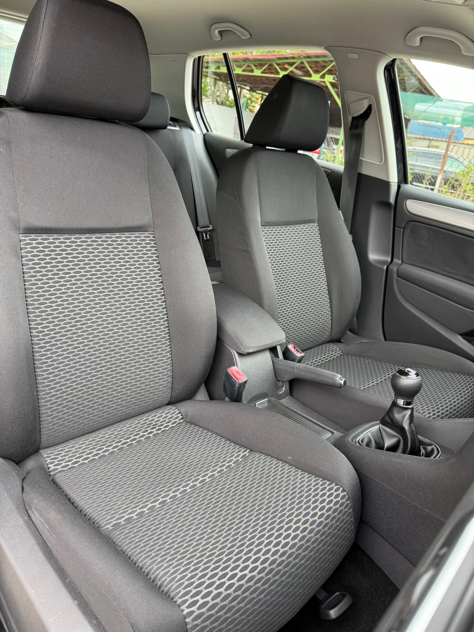 VW Golf  - изображение 9