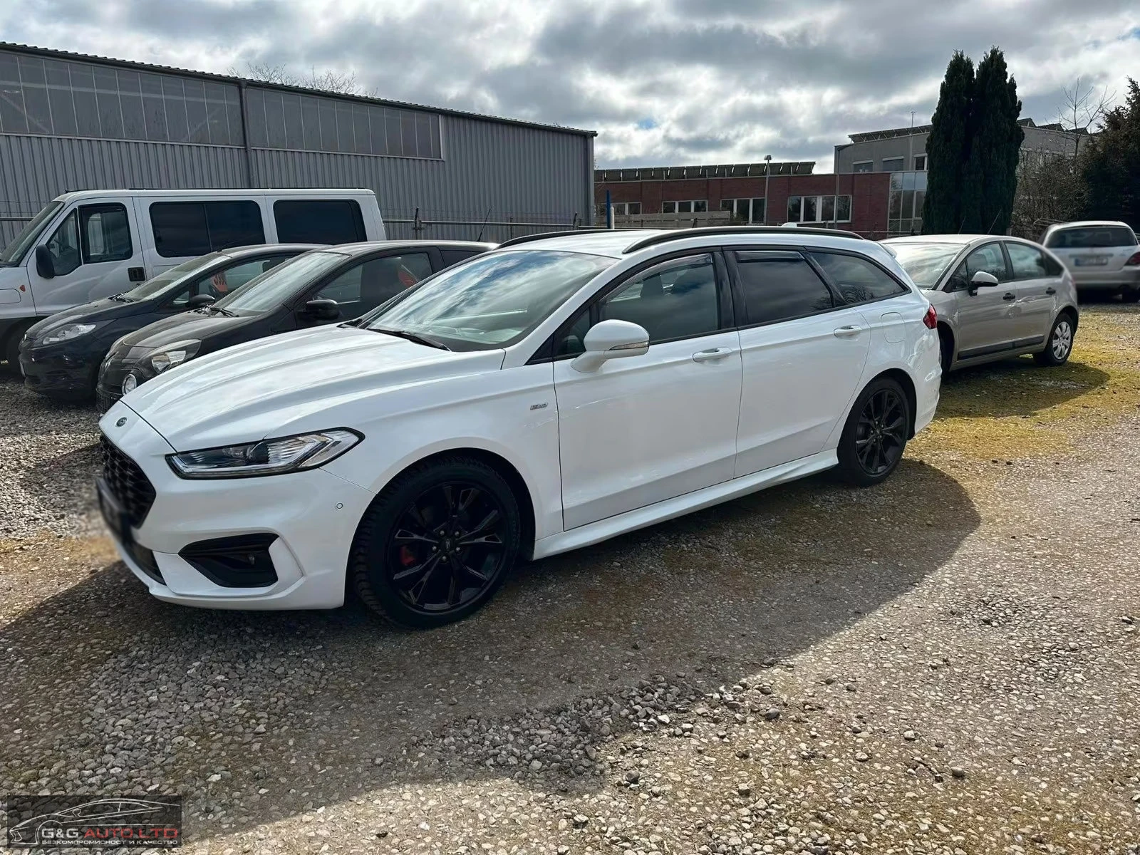 Ford Mondeo 2.0TURNIER/190HP/ST-LINE/ACC/KLESS/LED/CAM/131g | Mobile.bg   1