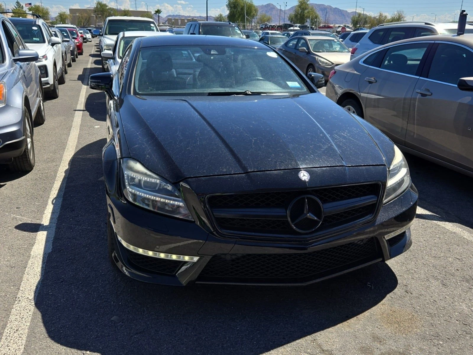 Mercedes-Benz CLS 63 AMG HARMAN* ОБДУХ* KEYLESS GO* LANE ASSIST* ПАМЕТ* КАМ - изображение 2