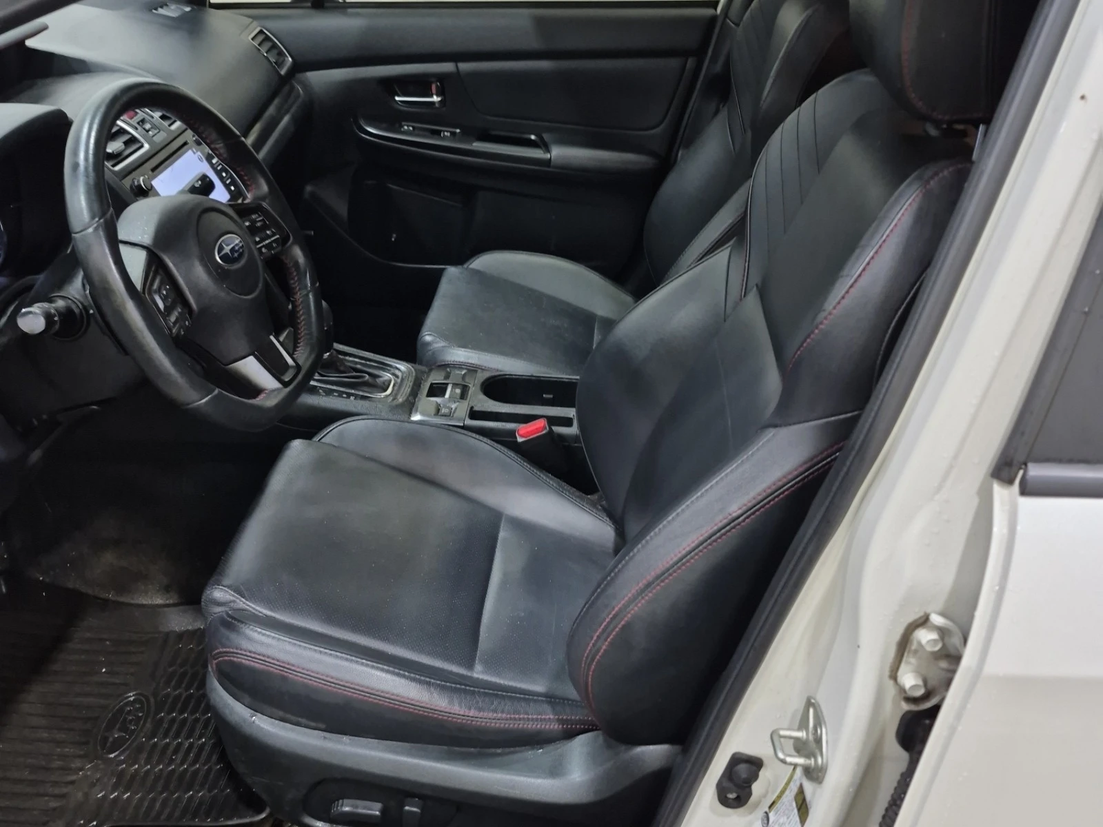 Subaru Impreza WRX * * CARFAX * * АВТО КРЕДИТ * *  - изображение 5