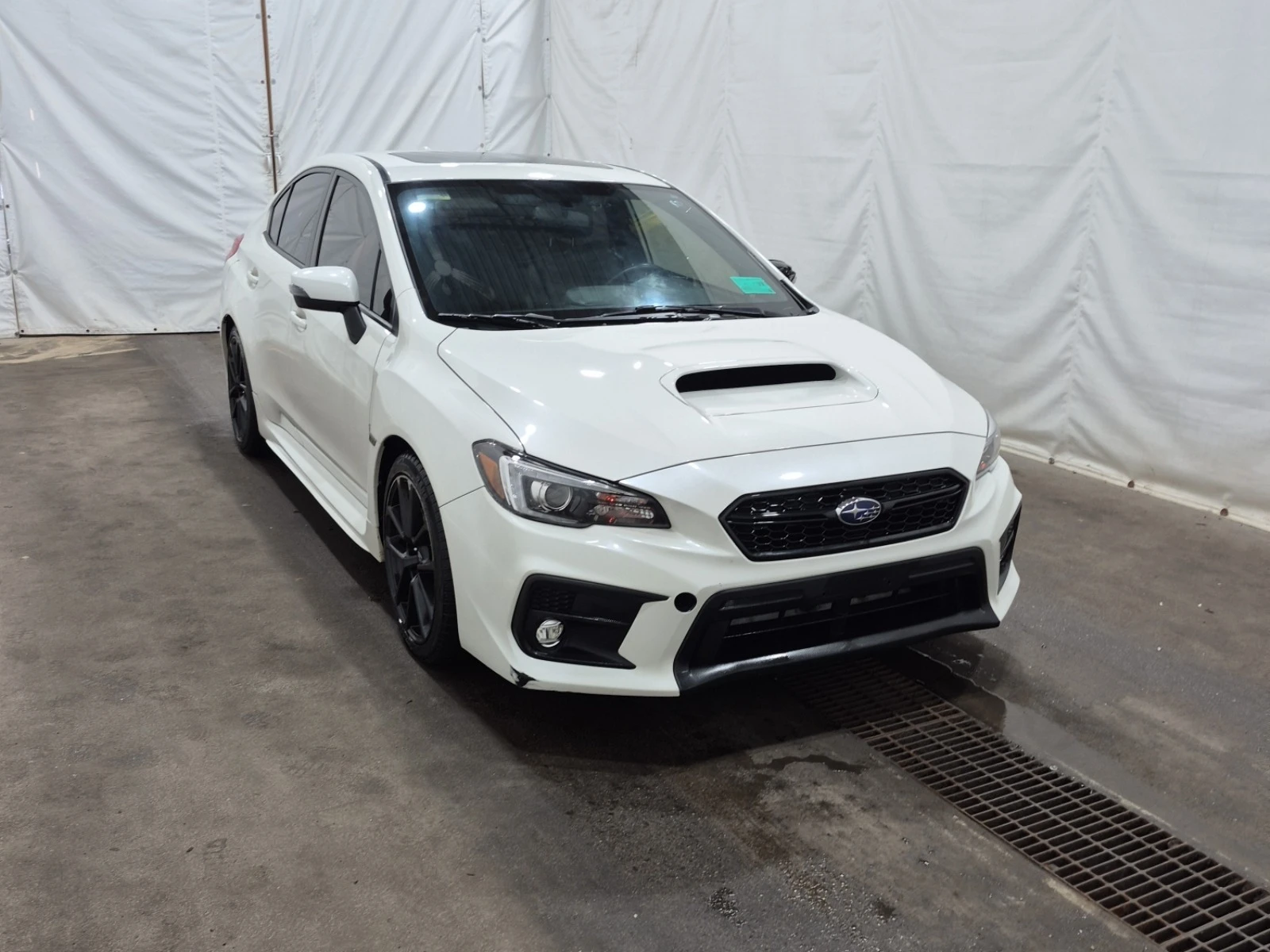 Subaru Impreza WRX * * CARFAX * * АВТО КРЕДИТ * *  - изображение 2