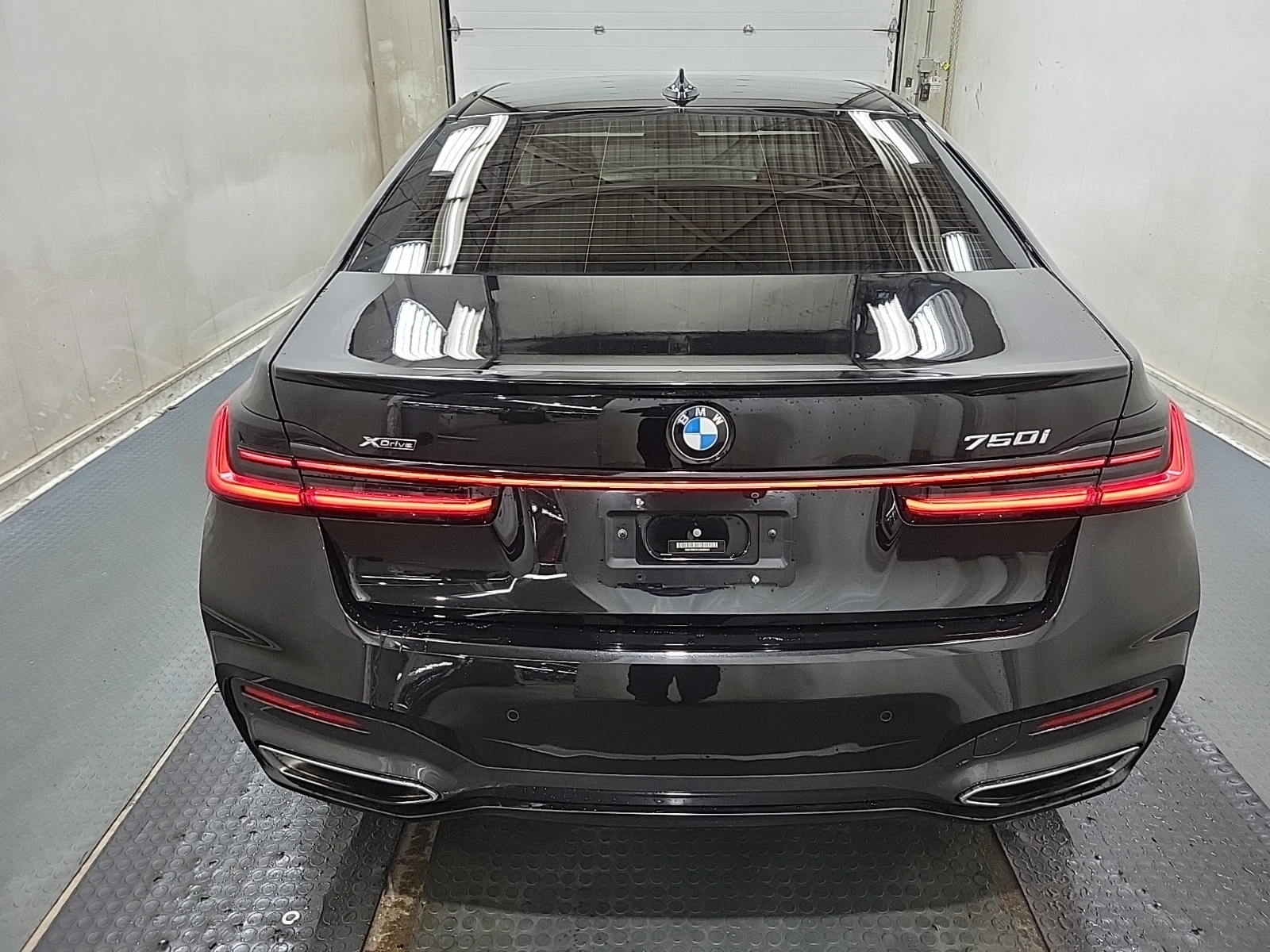 BMW 750 * xi* CARFAX * БЕЗ ПЪРВОНАЧАЛНА ВНОСКА - изображение 6