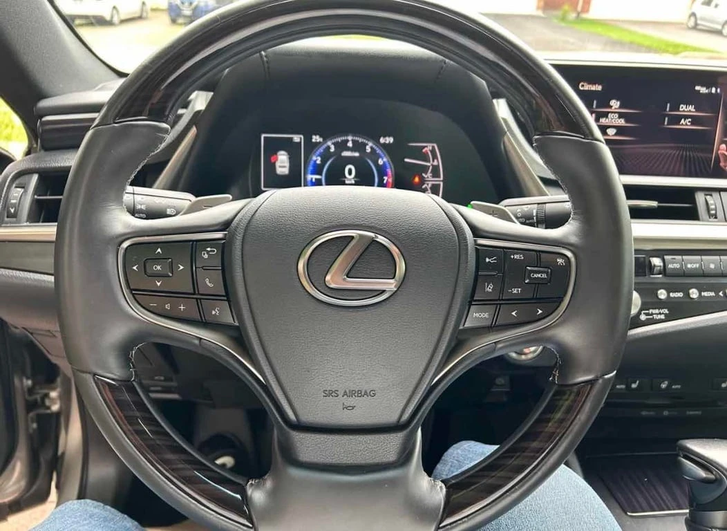 Lexus ES * 350 * CARFAX * DISTRONIC * ОБДУХВАНЕ - изображение 8