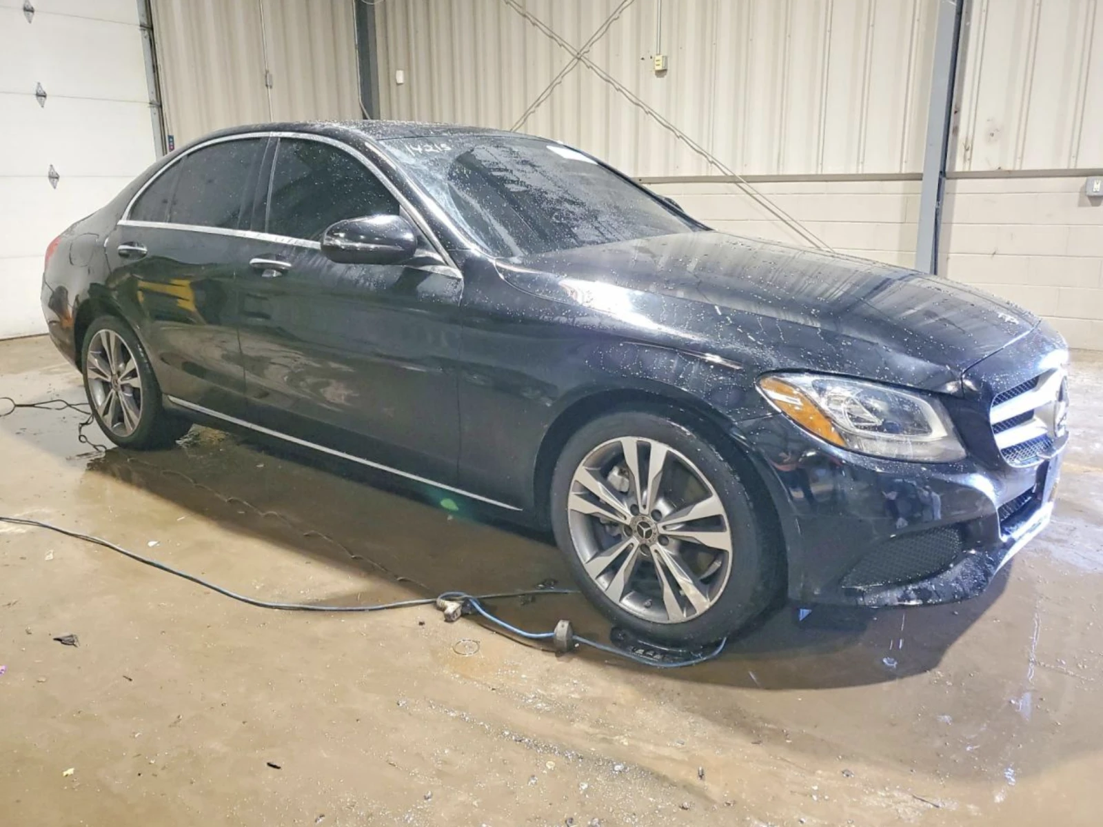 Mercedes-Benz C 300 BURNMASTER - изображение 4