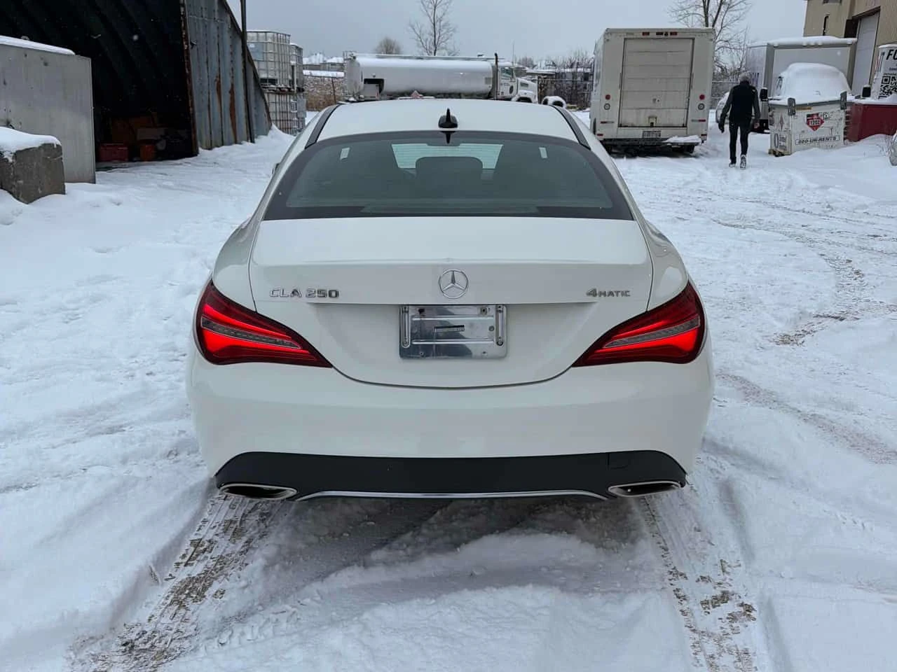 Mercedes-Benz CLA 250 * АВТО КРЕДИТ* ЦЕНА ДО БГ * СЕРВИЗНА ИСТОРИЯ *  - изображение 5