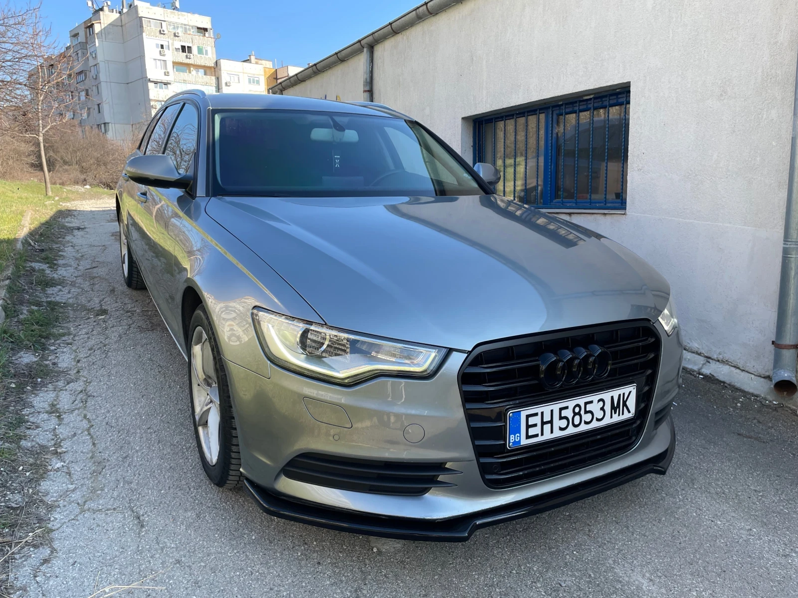Audi A6 2.0TDI * NAVI * Парктроник * LED * 