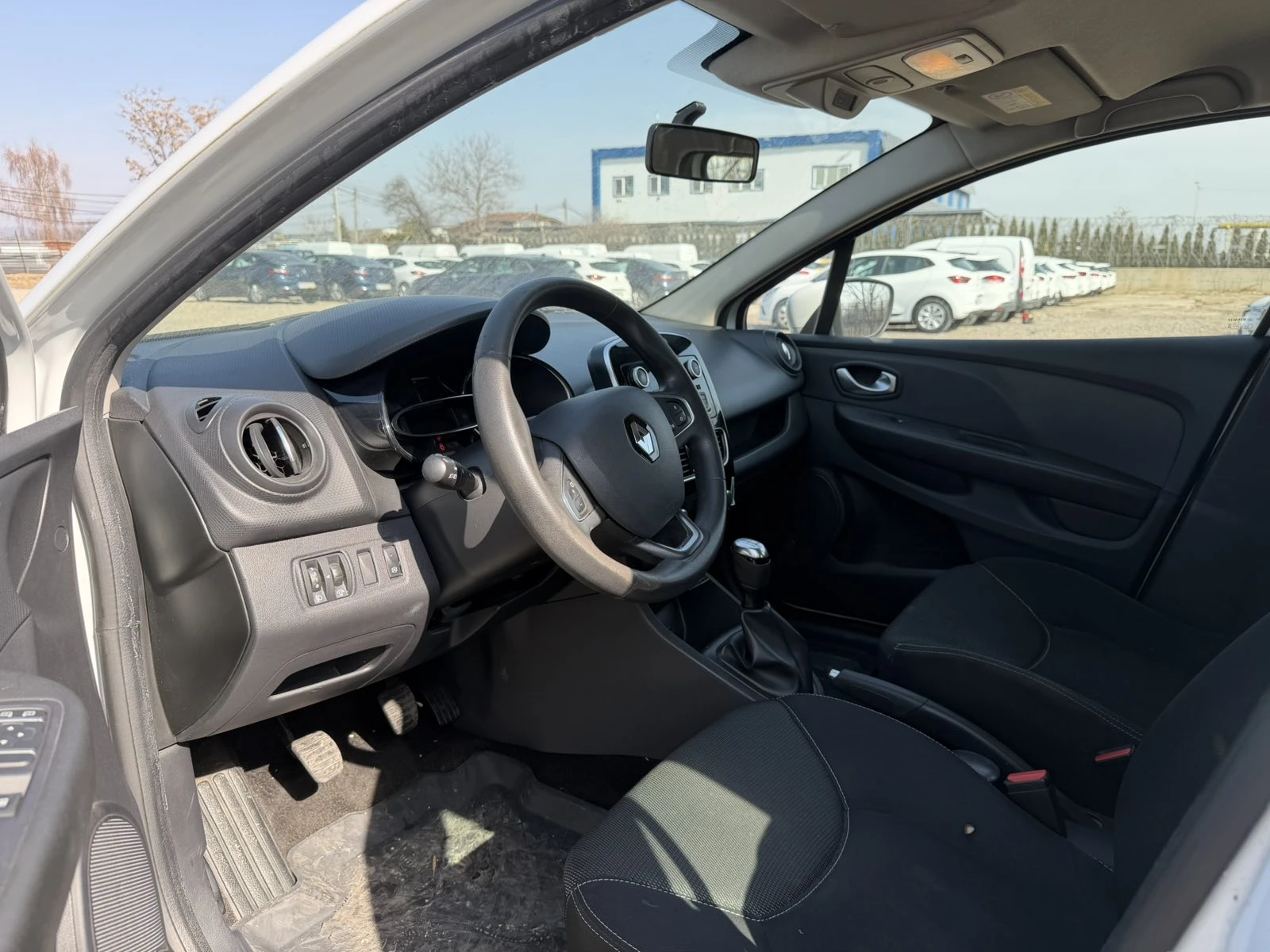 Renault Clio 0.9TCe/90k.c./Grandtour, снимка 12 - Автомобили и джипове - 53807613