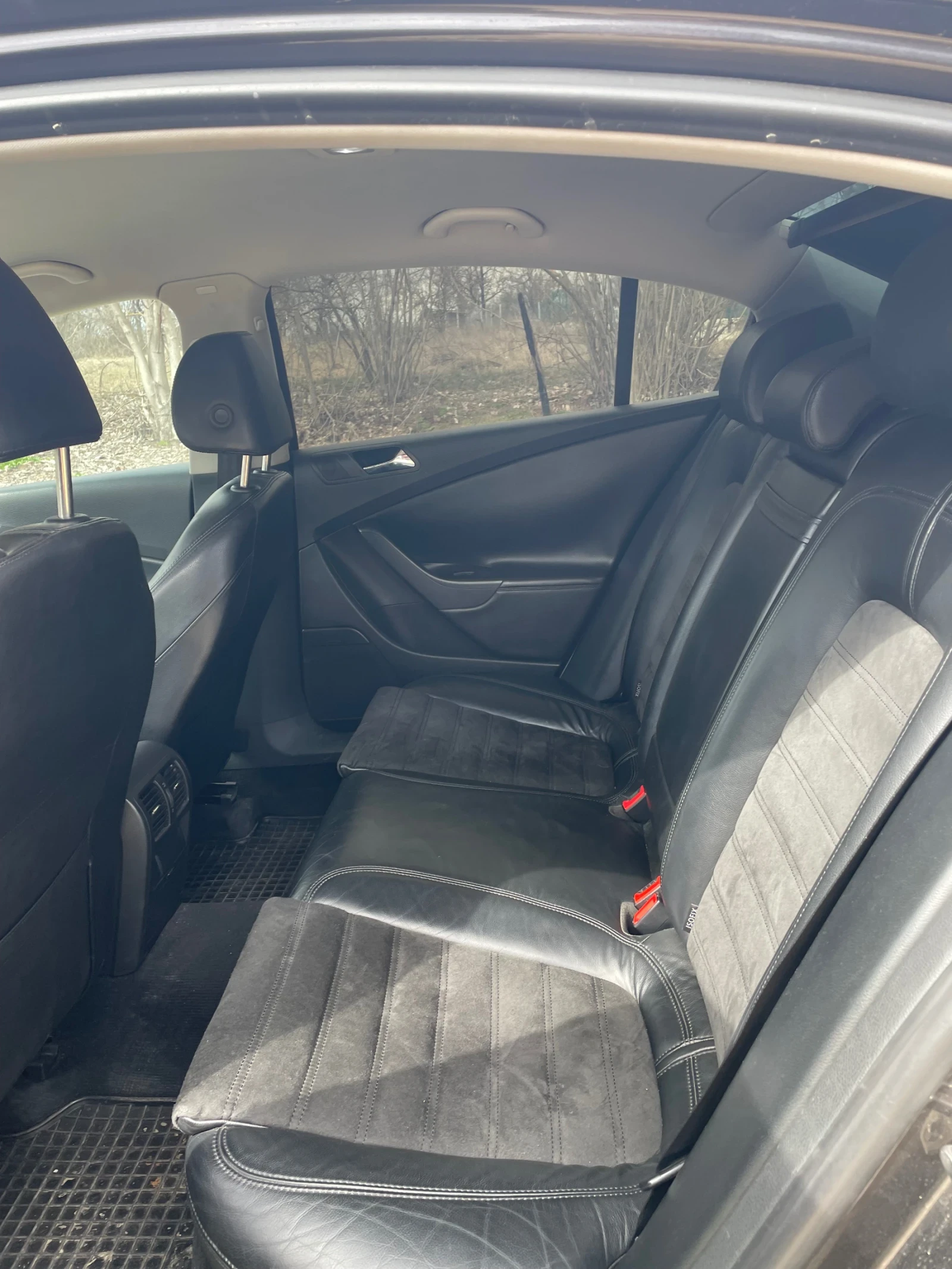 VW Passat 2.0 TDI HIGHLINE, снимка 7 - Автомобили и джипове - 53901866