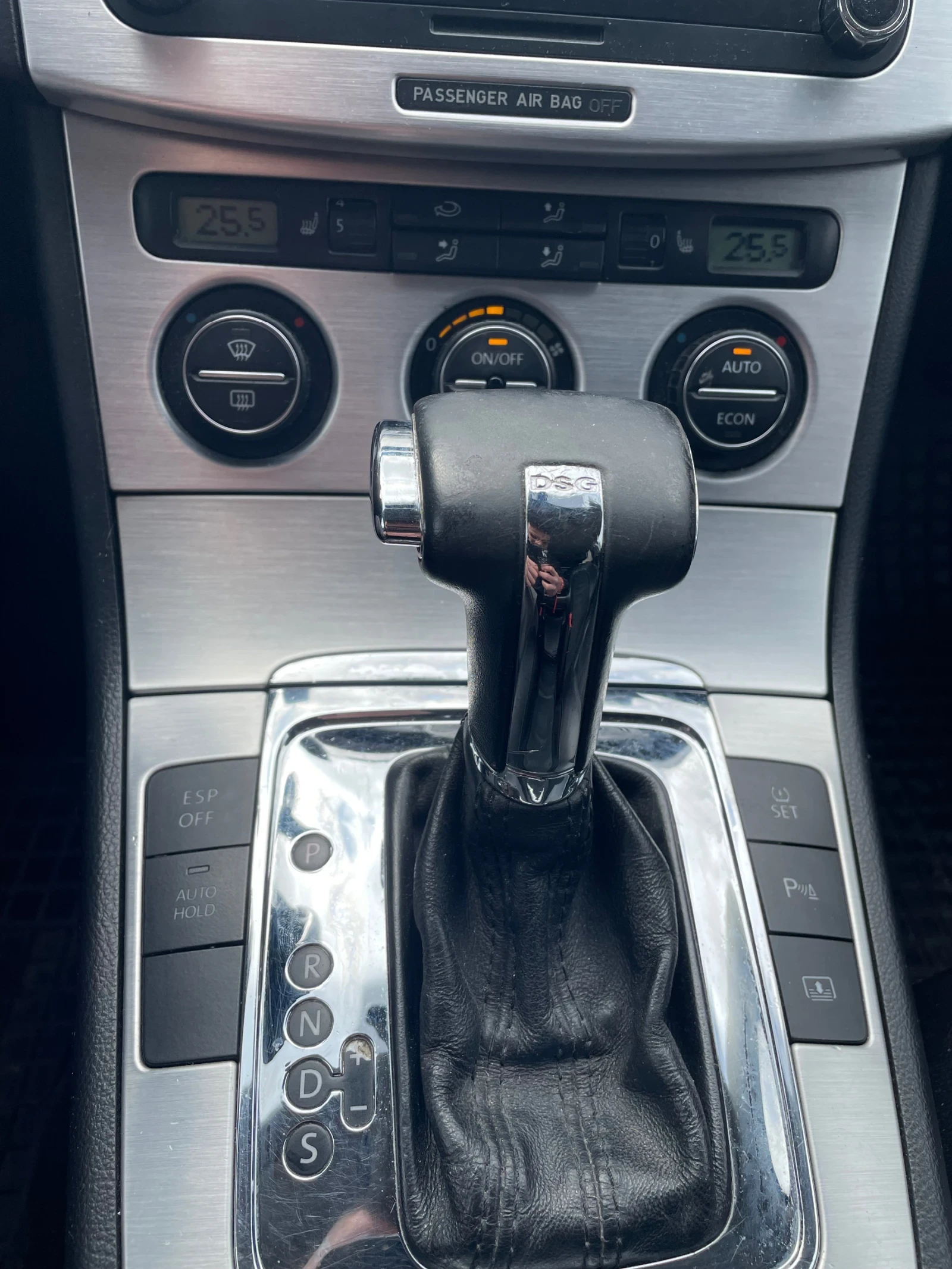 VW Passat 2.0 TDI HIGHLINE, снимка 10 - Автомобили и джипове - 53901866