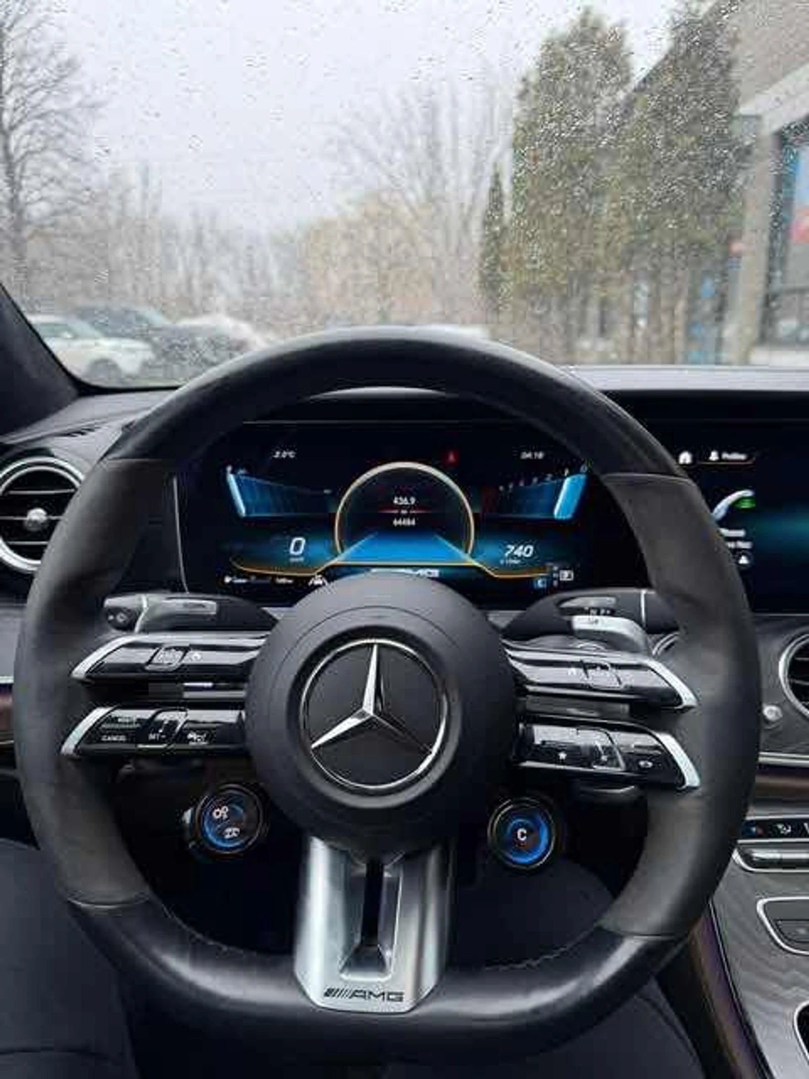 Mercedes-Benz E 63 AMG S С РЕГИСТРАЦИЯ & АВТО КРЕДИТ, снимка 4 - Автомобили и джипове - 53911348