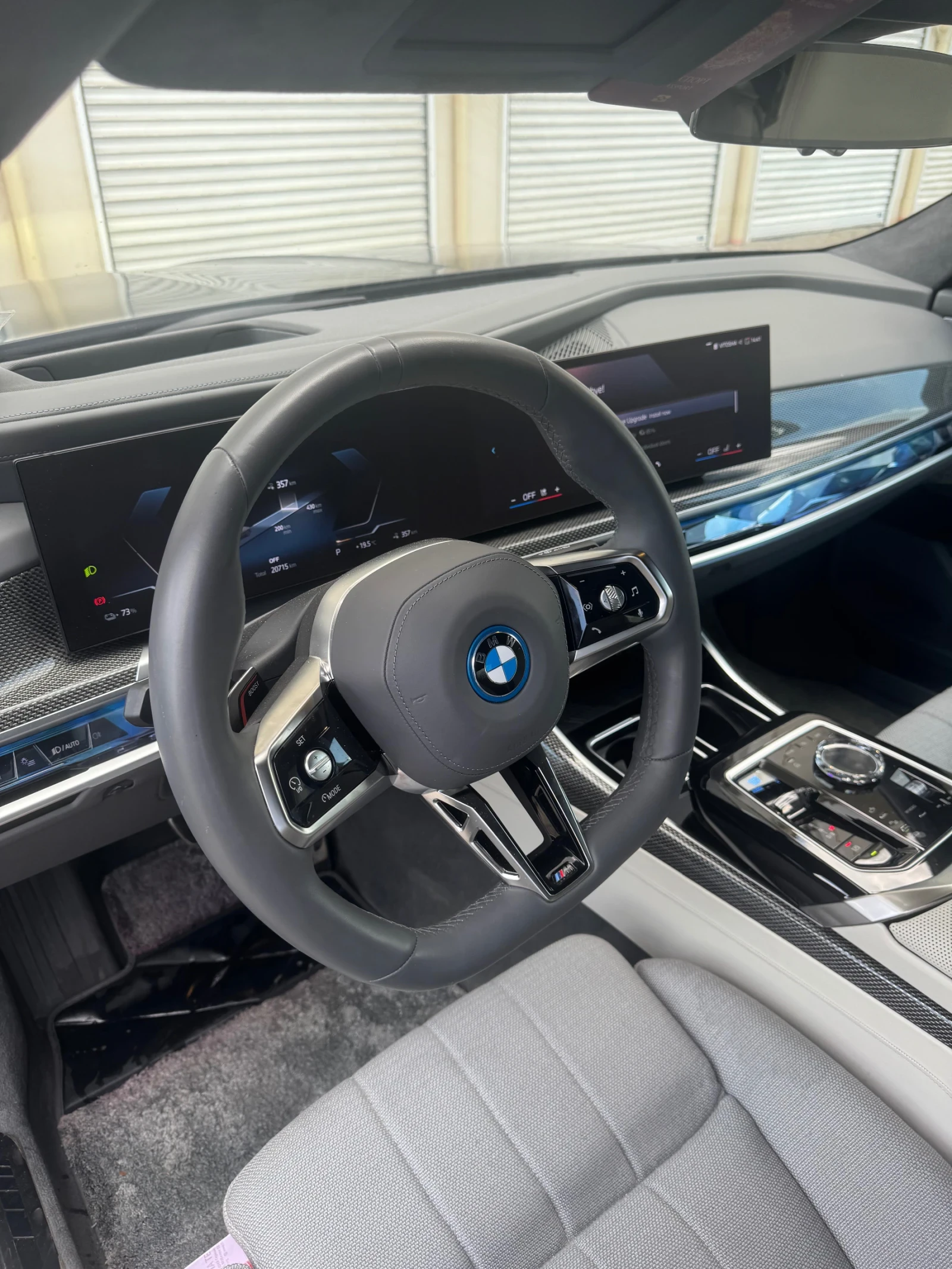 BMW i7 760, снимка 6 - Автомобили и джипове - 54684341