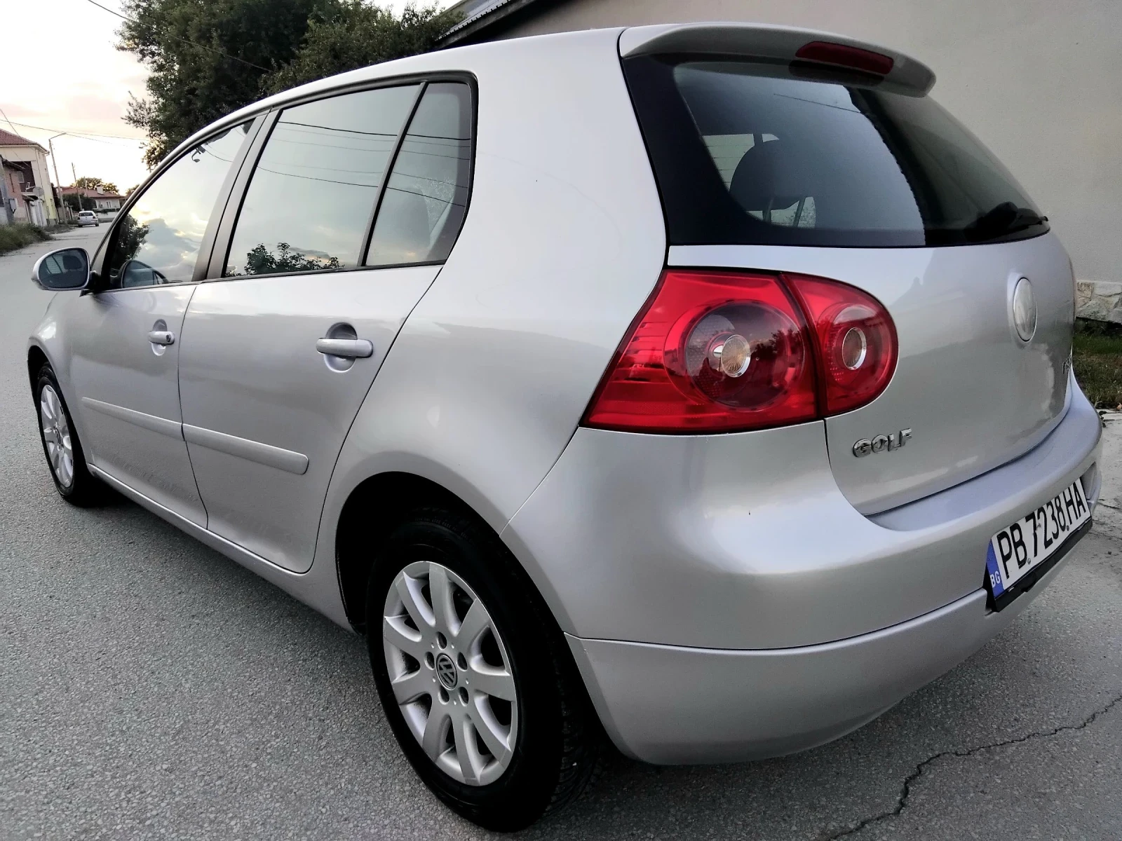 VW Golf 1.9TDI.105k+ КЛИМА///, снимка 11 - Автомобили и джипове - 54962442