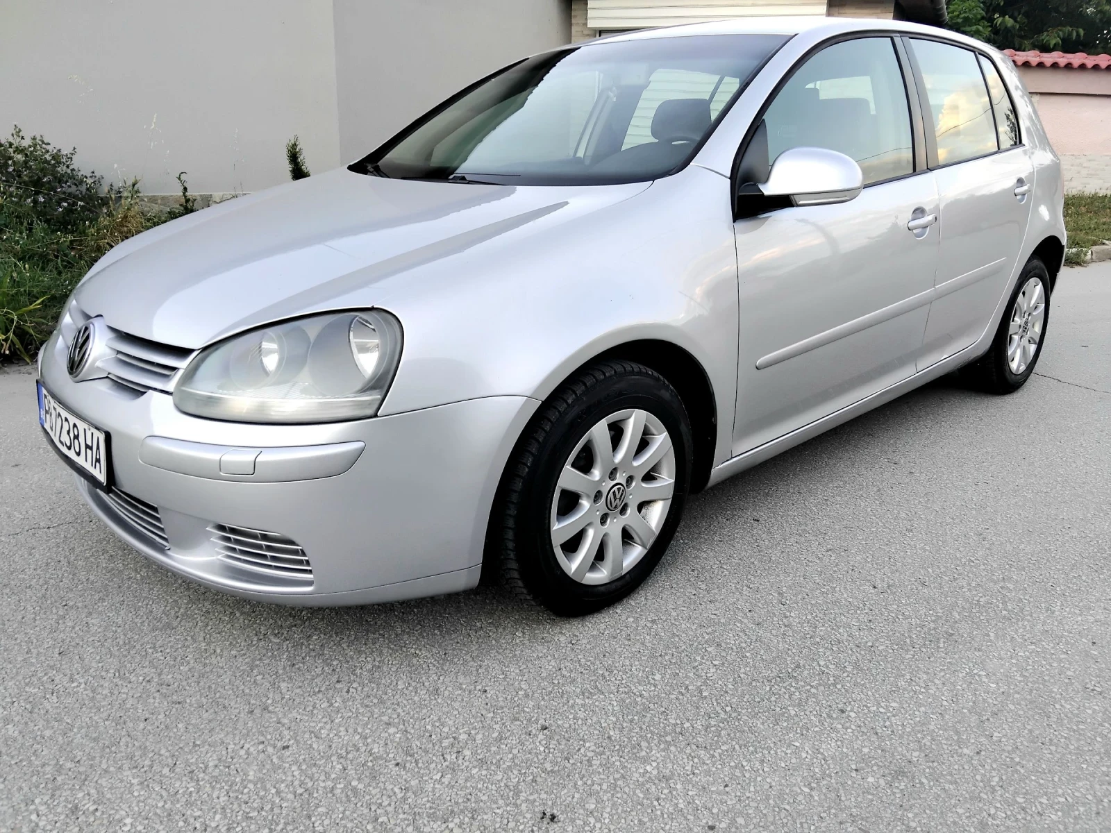 VW Golf 1.9TDI.105k+ КЛИМА///, снимка 2 - Автомобили и джипове - 54962442