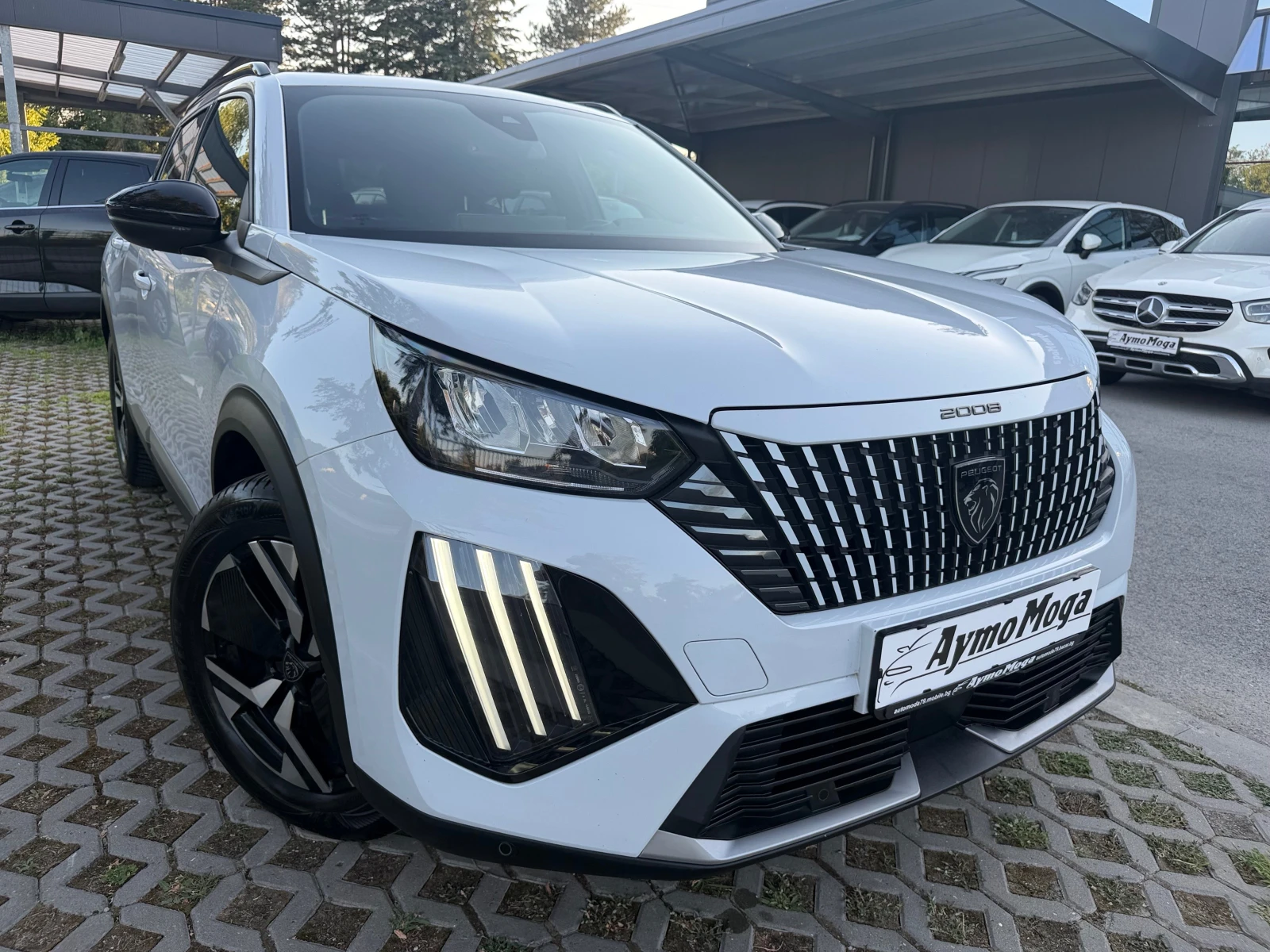 Peugeot 2008 1.2 EAT8 PURETECH