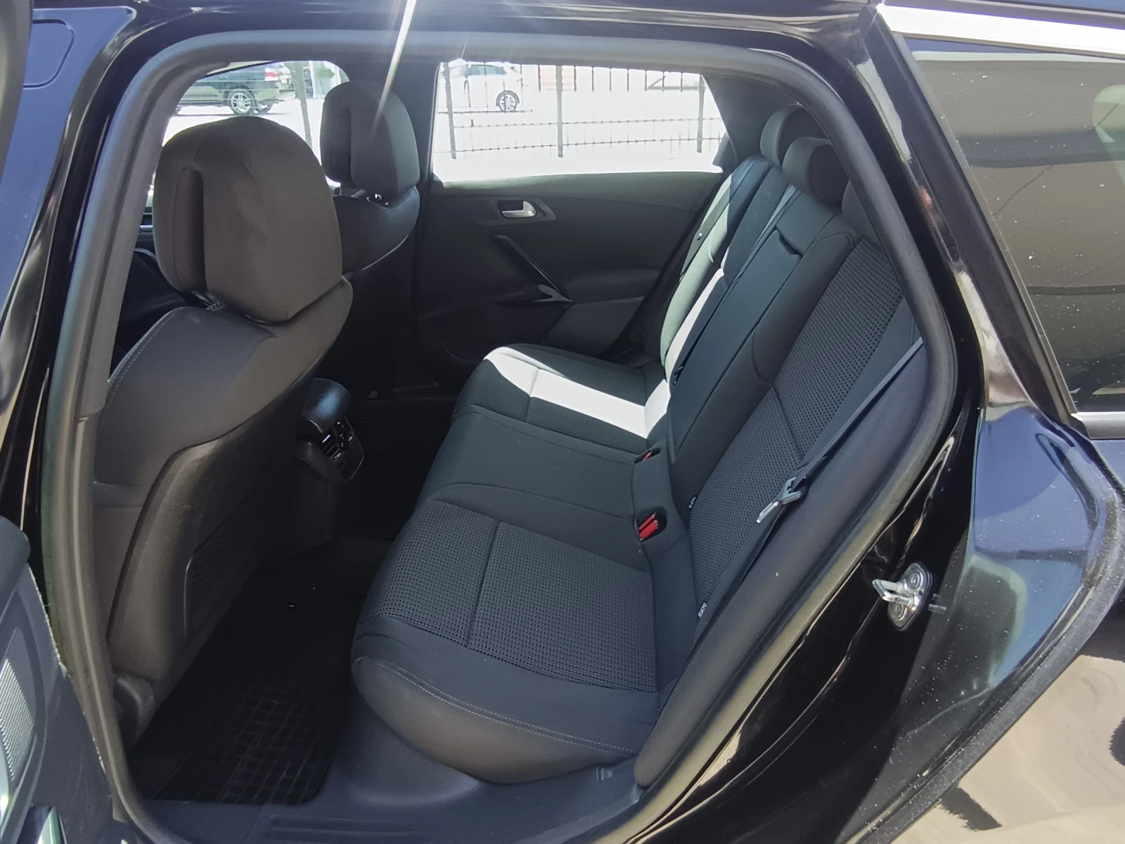 Peugeot 508 2.0hdi, снимка 12 - Автомобили и джипове - 55092756