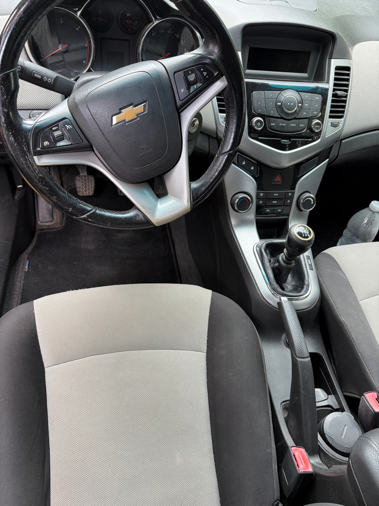 Chevrolet Cruze, снимка 9 - Автомобили и джипове - 55170479