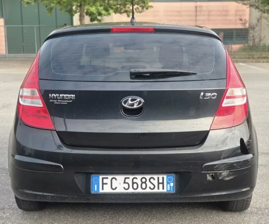 Hyundai I30 1.6 i, снимка 4 - Автомобили и джипове - 55327554