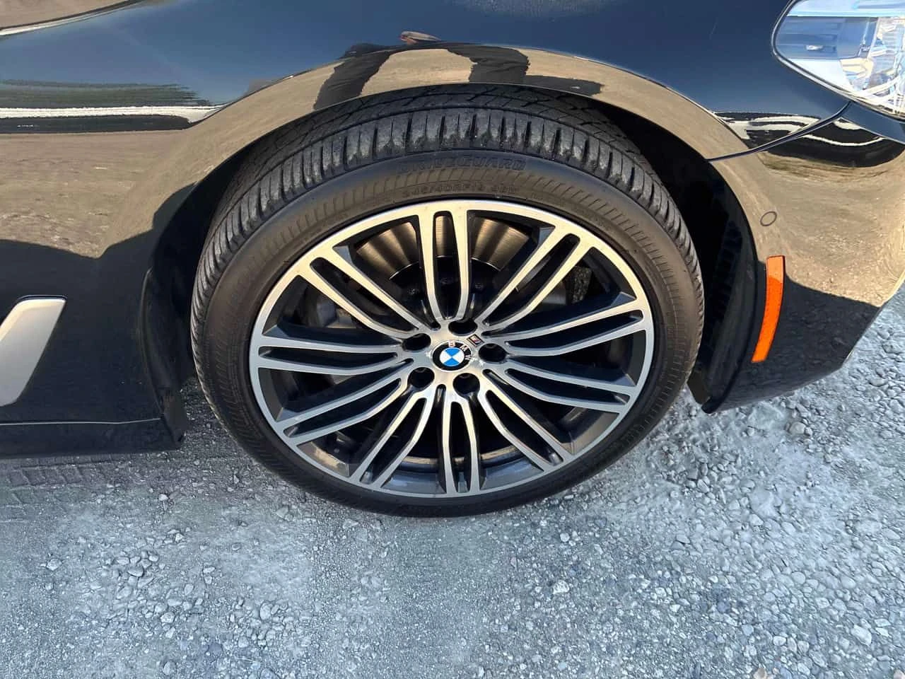 BMW 530E * xDrive iPerformance * CARFAX * АВТОКРЕДИТ, снимка 7 - Автомобили и джипове - 55657761