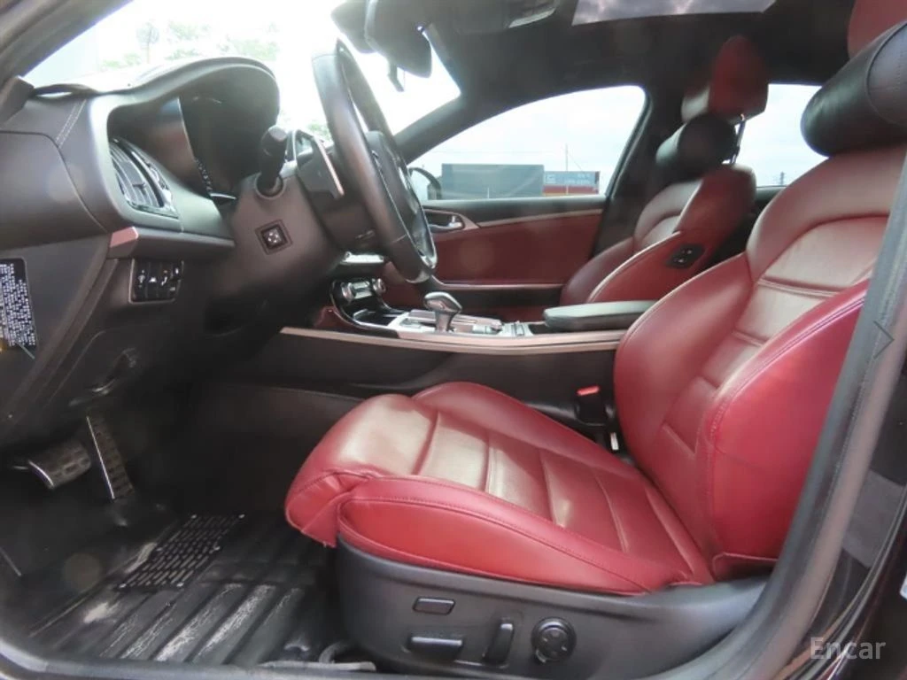 Kia Stinger 3.3 GT* LEXICON* DISTRONIC* 360* ХЕДЪП* ПАНОРАМА* , снимка 6 - Автомобили и джипове - 55665930
