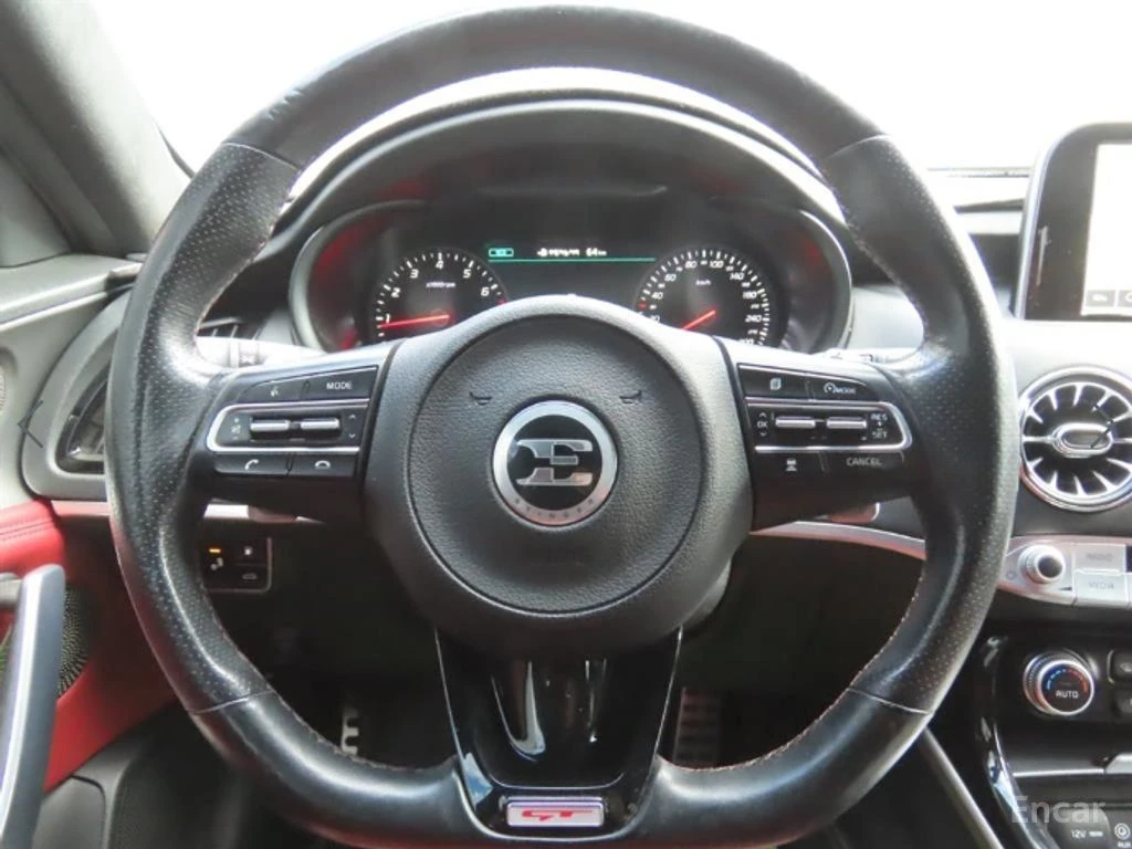 Kia Stinger 3.3 GT* LEXICON* DISTRONIC* 360* ХЕДЪП* ПАНОРАМА* , снимка 8 - Автомобили и джипове - 55665930