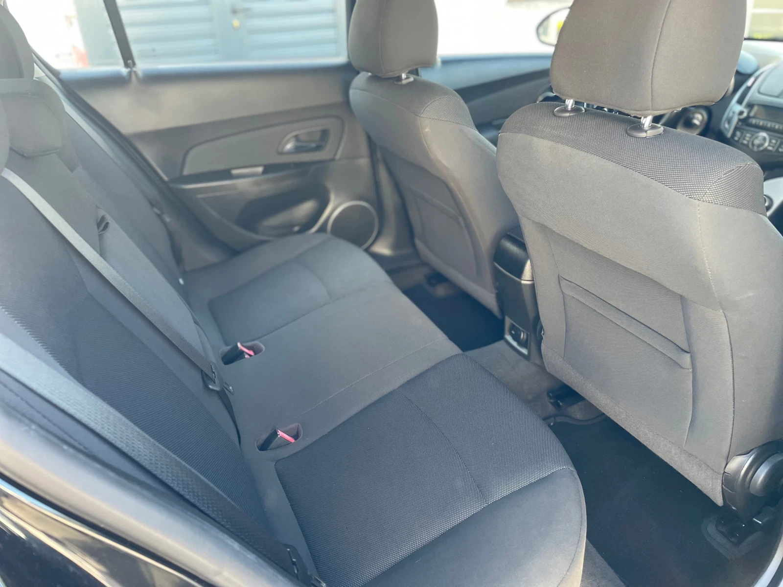 Chevrolet Cruze 1.8 Газ/Бензин, снимка 8 - Автомобили и джипове - 56660910