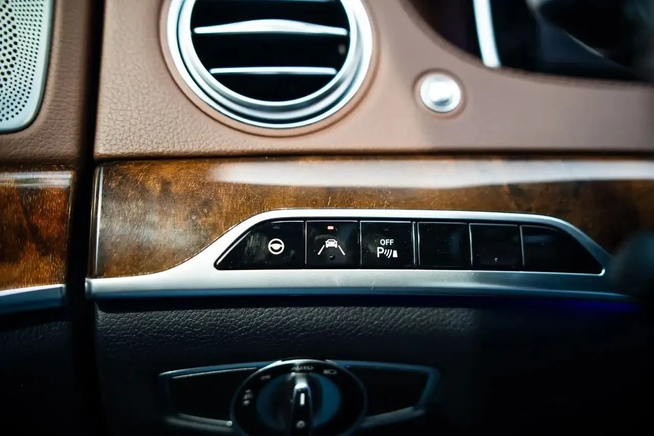 Mercedes-Benz S 400, снимка 10 - Автомобили и джипове - 56729143