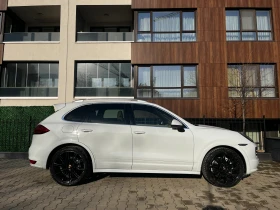 Porsche Cayenne 4.2D V8 385 hp / ГОТОВ ЛИЗИНГ / БАРТЕР, снимка 3