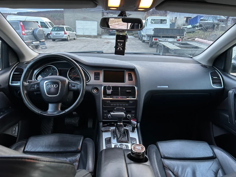 Audi Q7 Audi Q7 4.2 tdi, снимка 10 - Автомобили и джипове - 48896274