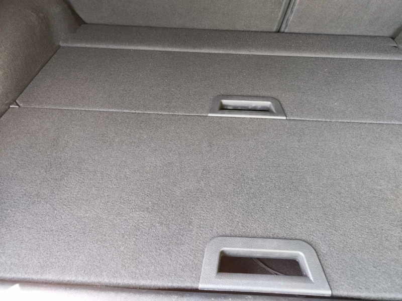 Renault Kadjar 1.6 dci 4WD, снимка 10 - Автомобили и джипове - 50447861