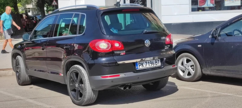 VW Tiguan Sport 2.0 TDI 4x4, снимка 8 - Автомобили и джипове - 51487006