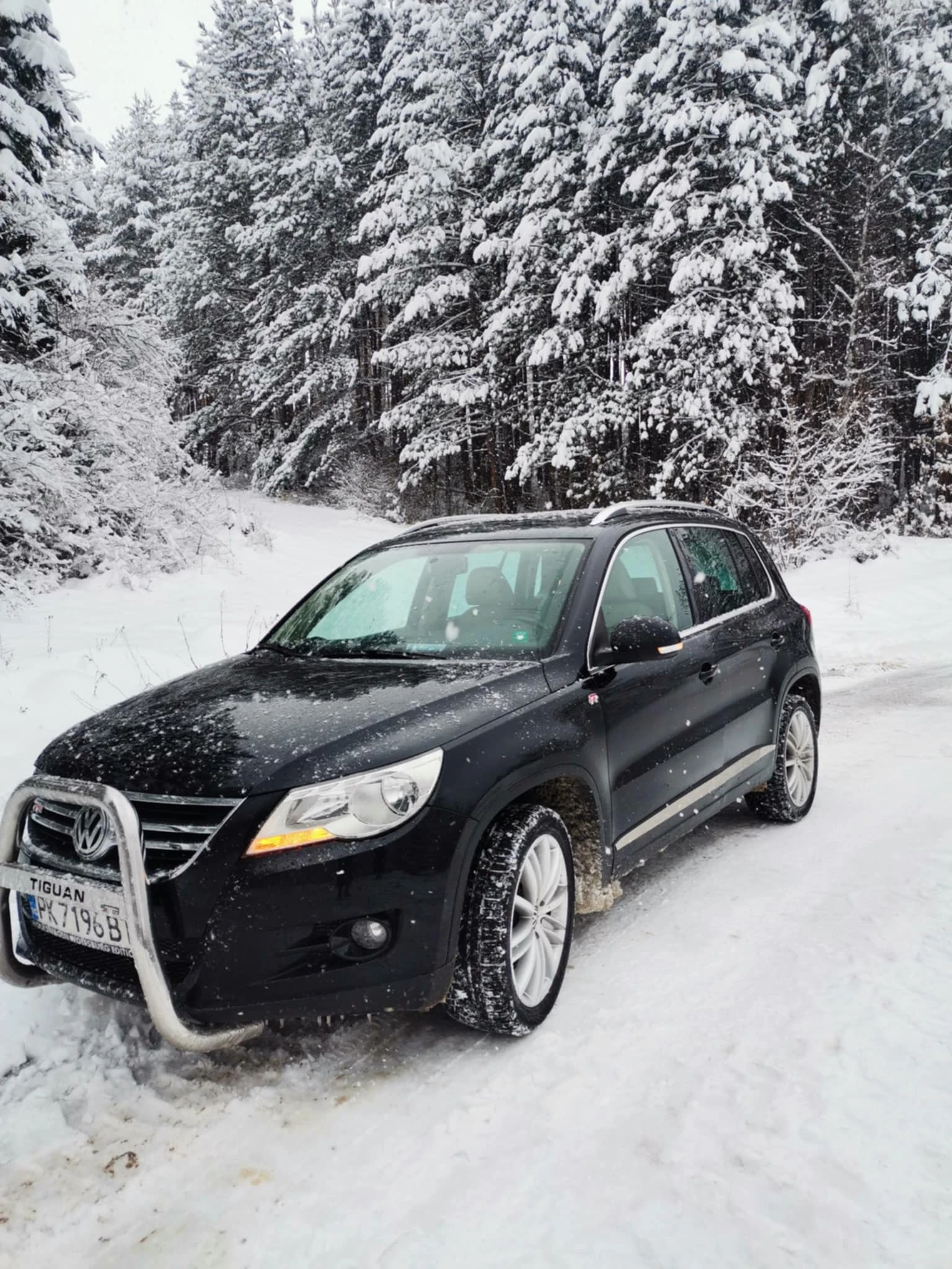 VW Tiguan Sport 2.0 TDI 4x4, снимка 1