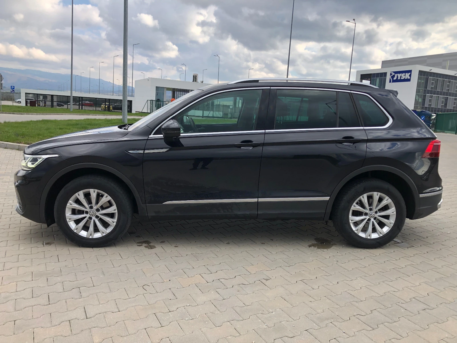 VW Tiguan Facelift 4-motion - изображение 3