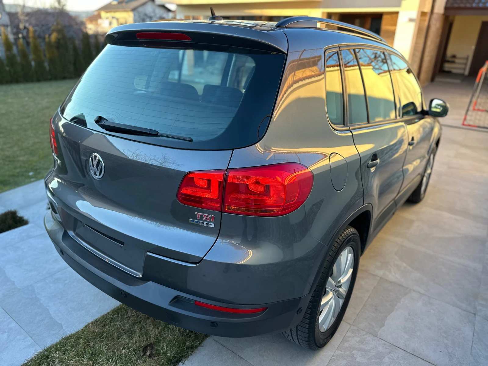 VW Tiguan 1.4tsi Plus Sport - изображение 4