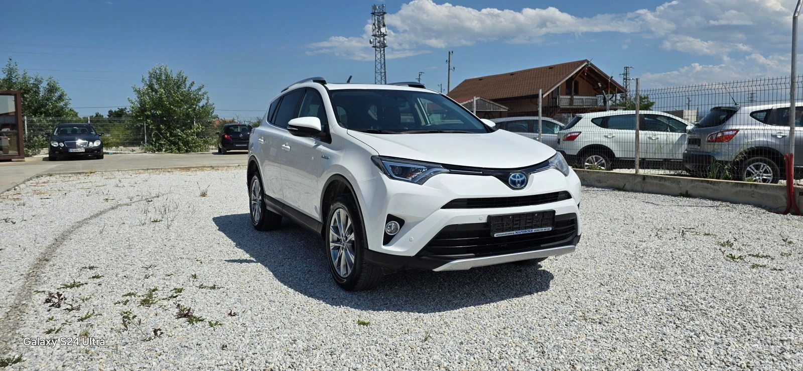 Toyota Rav4 2.5i HYBRID 4x4 С ГАРАНЦИЯ - изображение 3