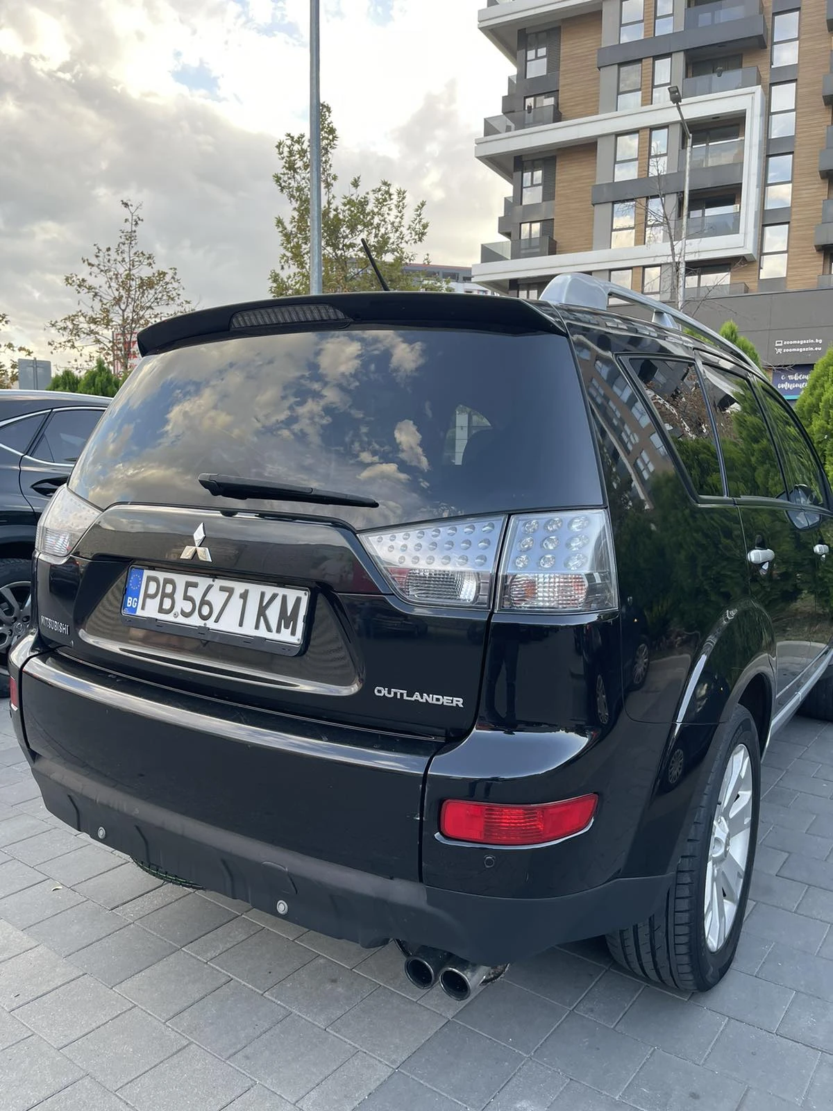 Mitsubishi Outlander H-line 2.2DiD - изображение 6