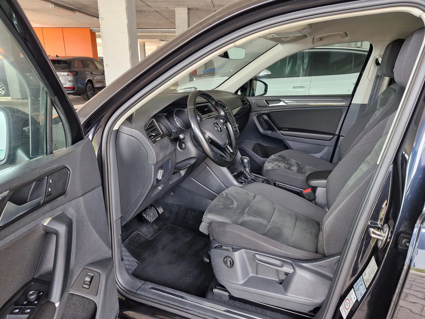 VW Tiguan Highline 2.0TDI 4MOTION BMT - изображение 5