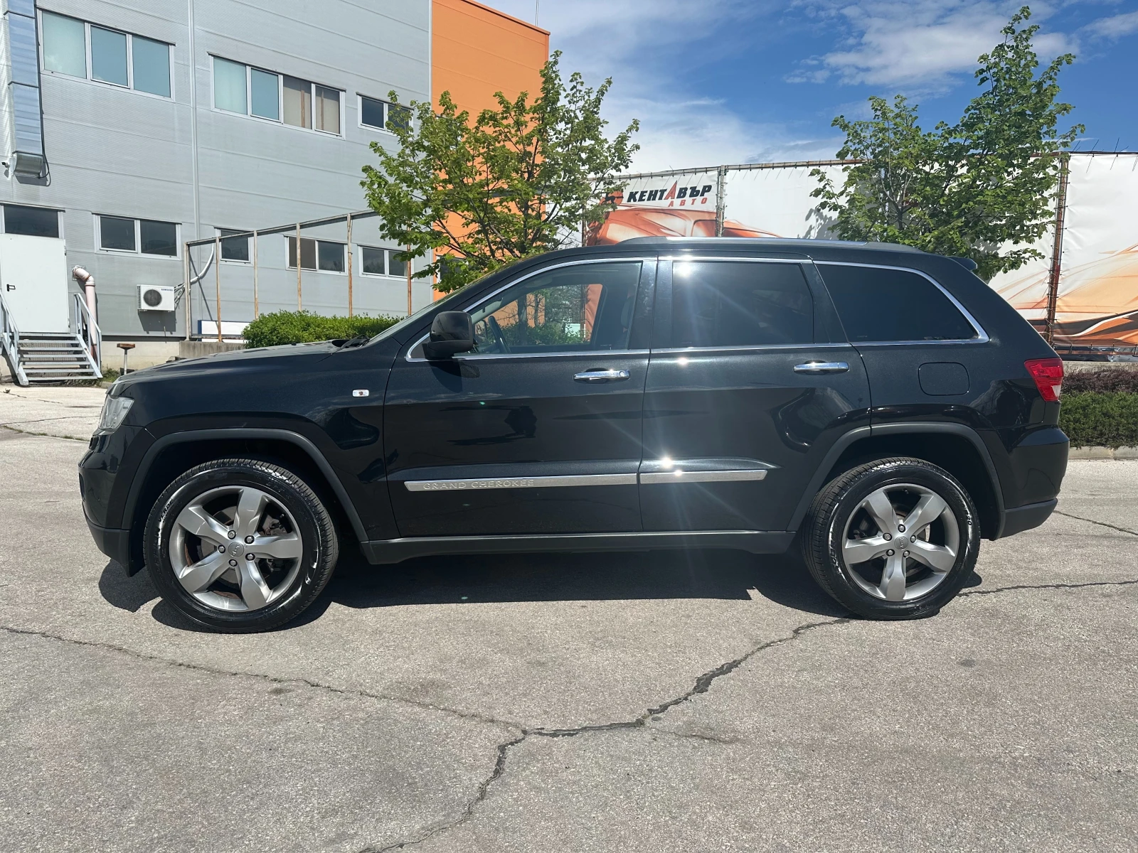 Jeep Grand cherokee 3.6i 286 к.с. - изображение 2