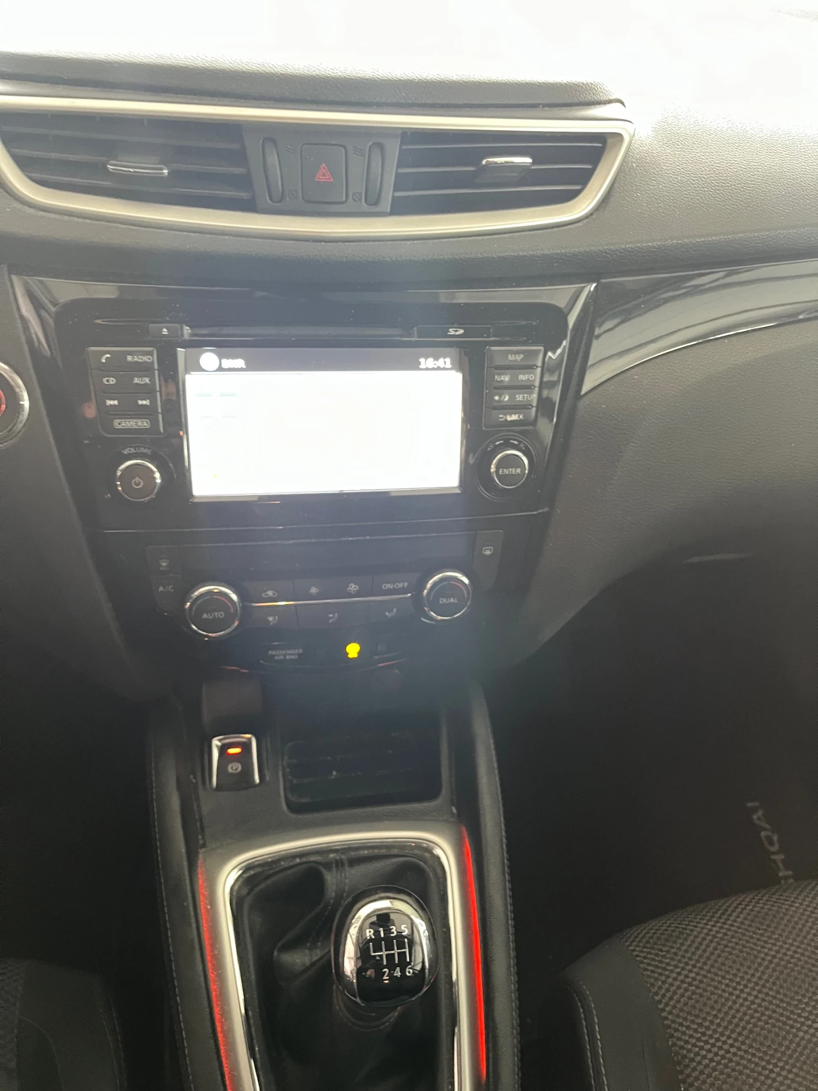 Nissan Qashqai 1.6DCI включена регистрация - изображение 10