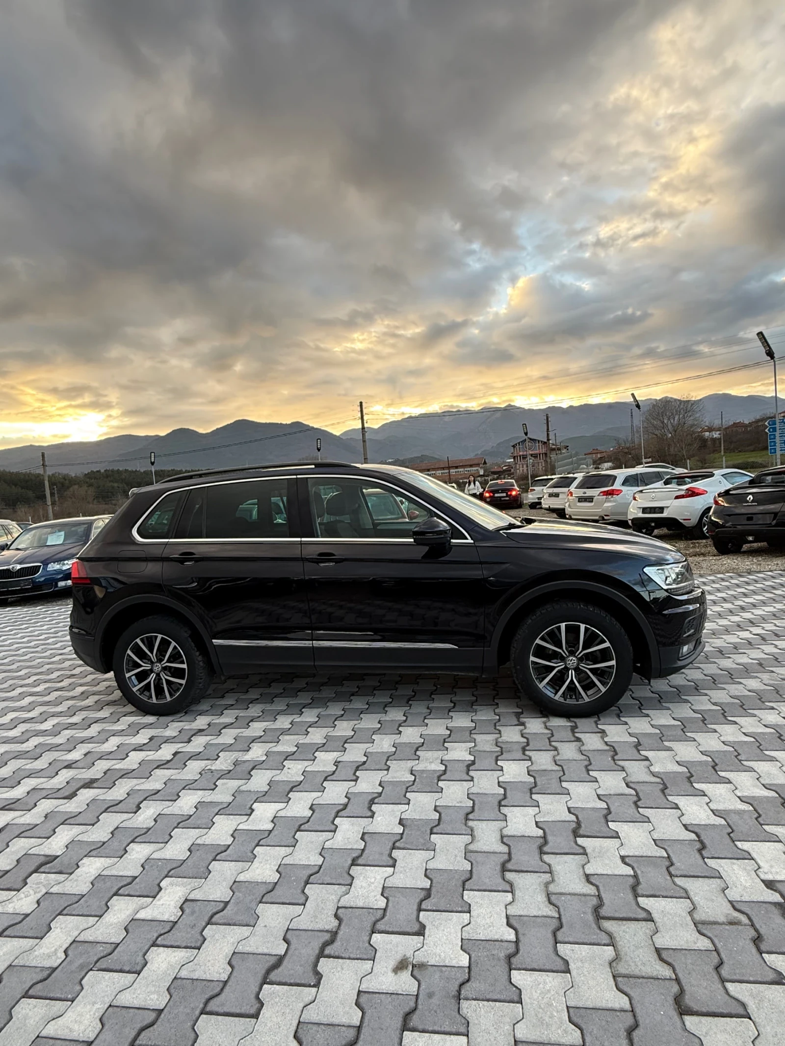VW Tiguan 2.0 TDI 4x4 | Mobile.bg   7