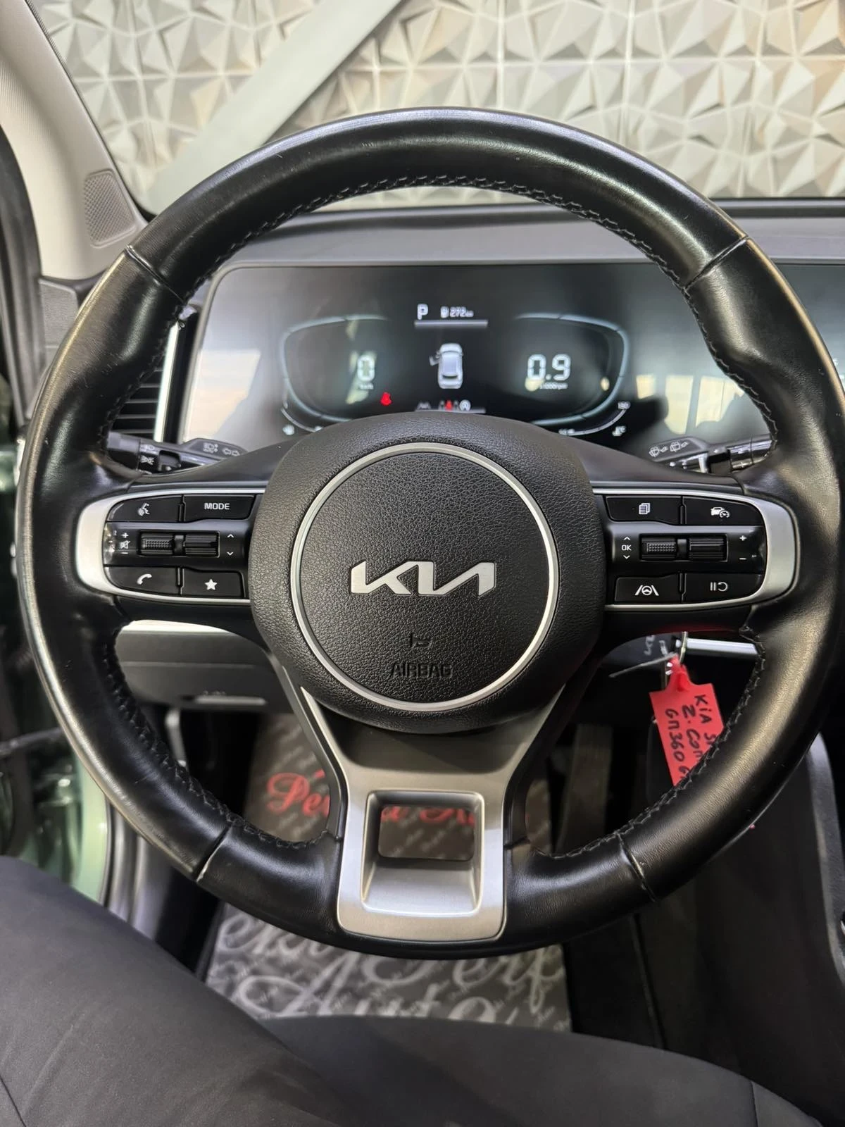 Kia Sportage 1.6 MILD HYBRID , снимка 11 - Автомобили и джипове - 54543755